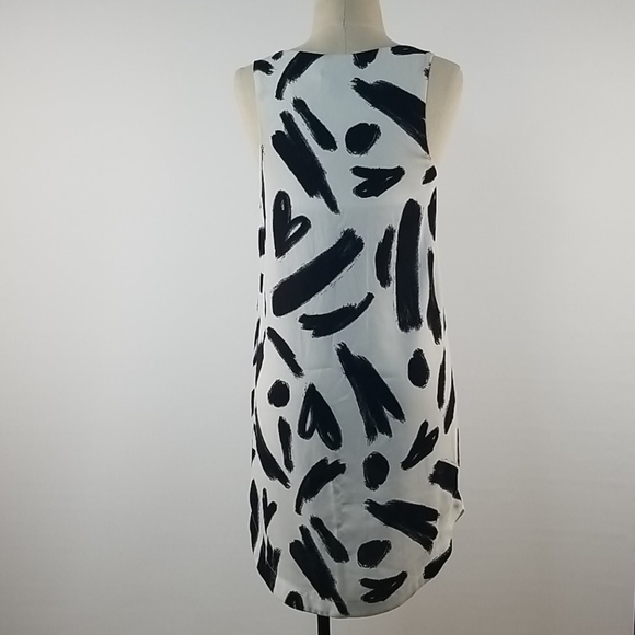 H&M Size 4 Black & White Dress - Picture 4 of 5